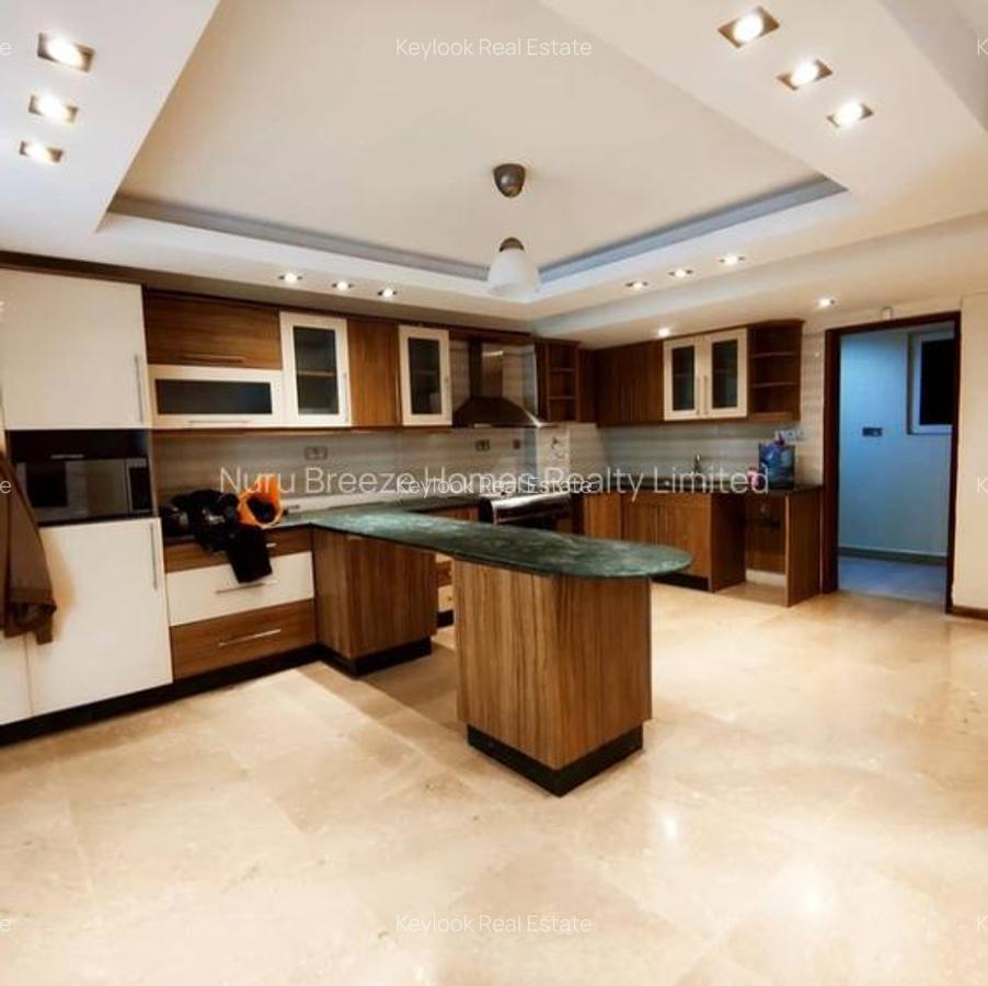 5 Bed Townhouse with En Suite at Lavington Green - 2