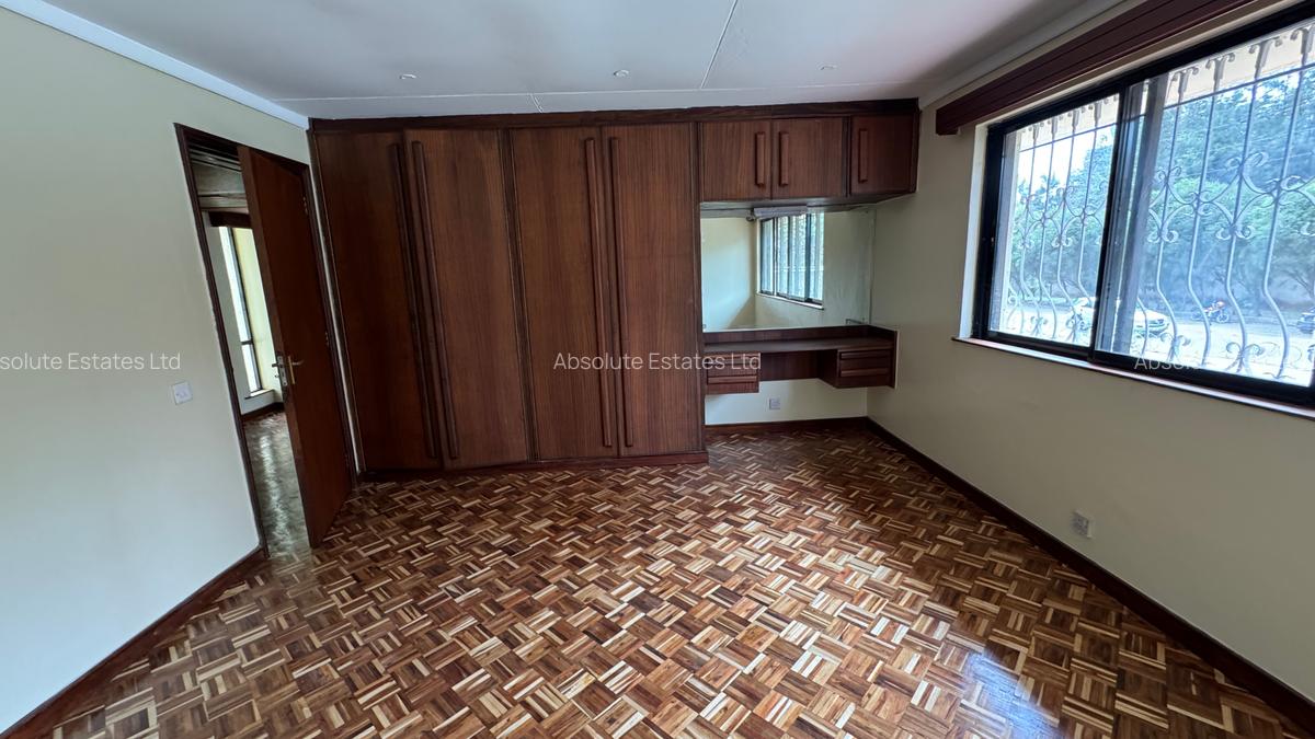 4 Bed Townhouse with En Suite in Kilimani - 18