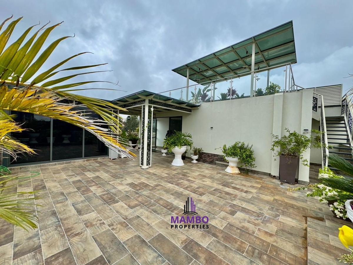4 Bed Apartment with En Suite at Two Rivers - 14