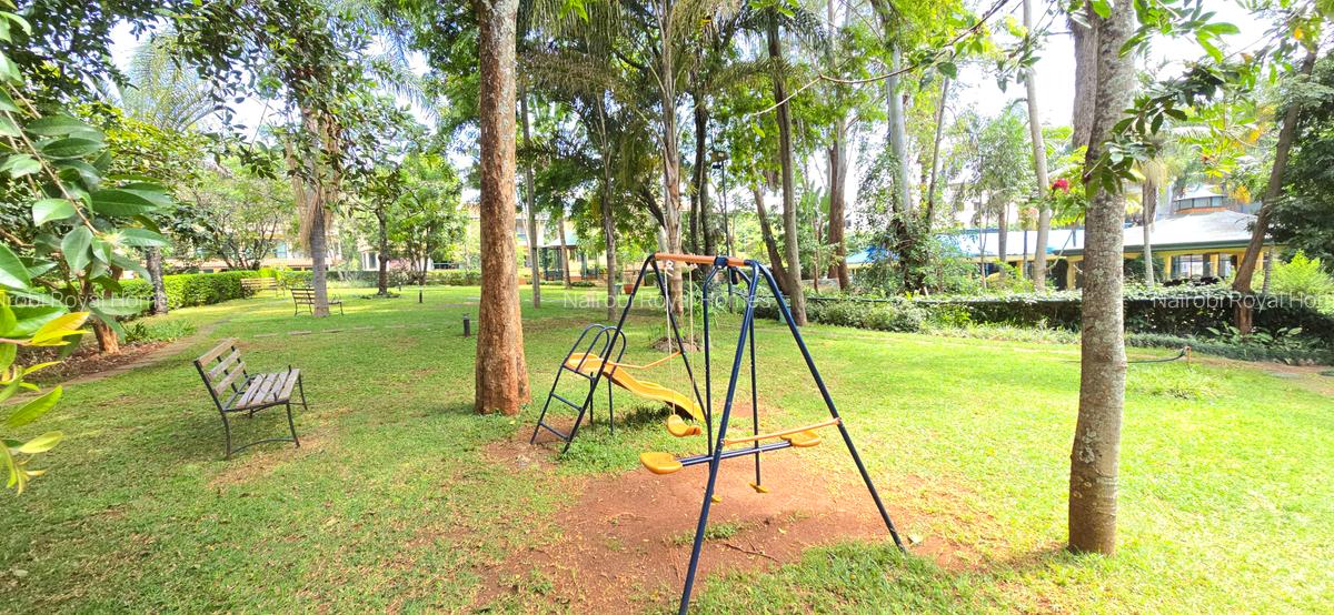 4 Bed Townhouse with En Suite at Grevillea Grove - 20