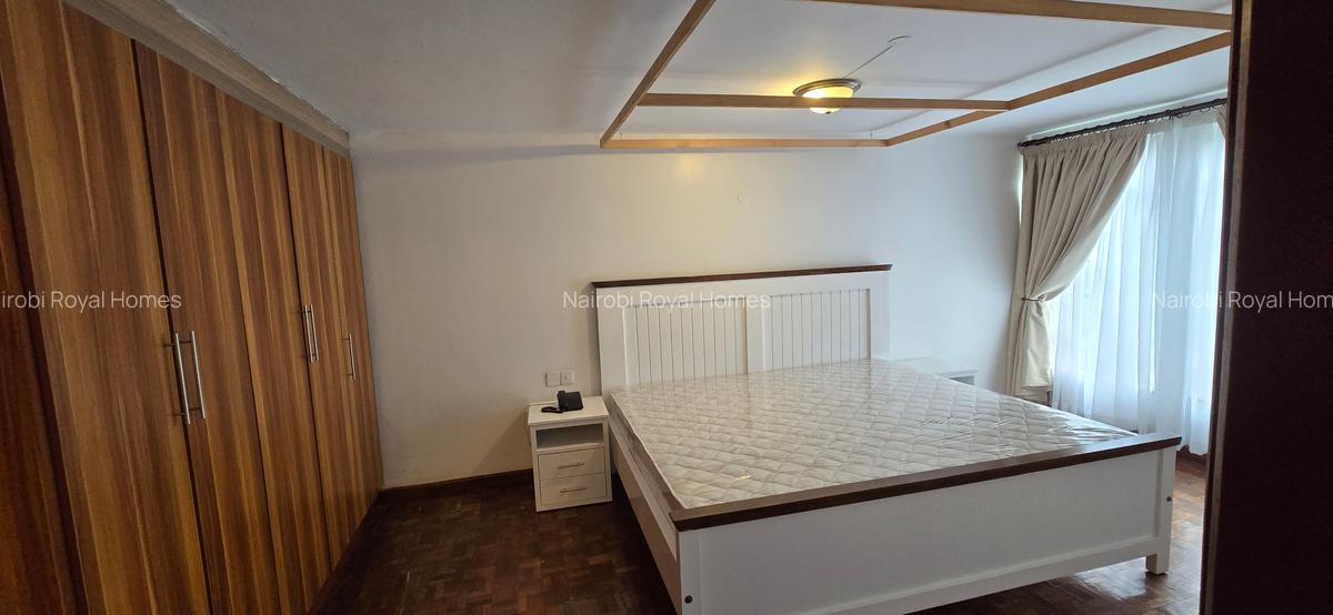 2 Bed Apartment with Swimming Pool at Valley Arcade - 12