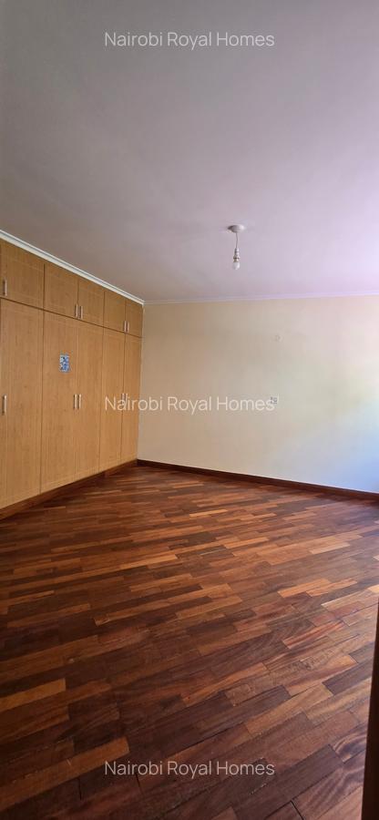 4 Bed Townhouse with En Suite at Lavington Green - 15
