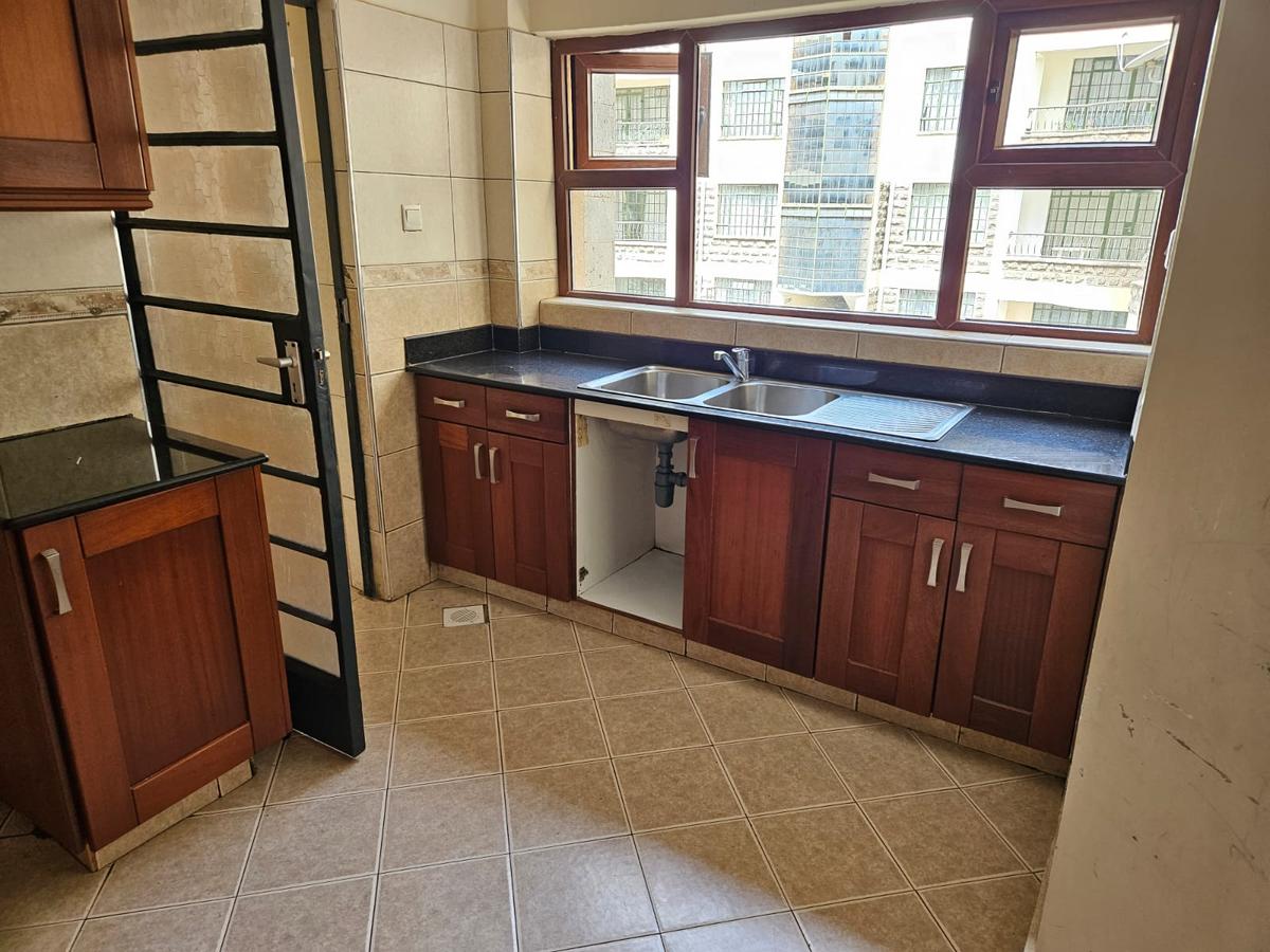 2 Bed Apartment with En Suite at Kileleshwa - 6