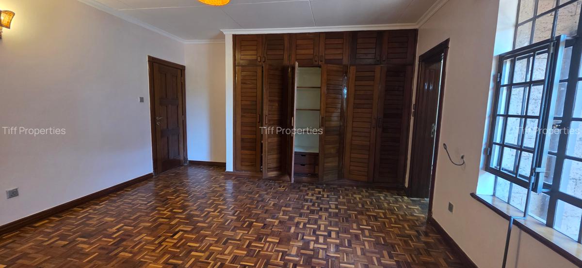 4 Bed Townhouse in Spring Valley - 13