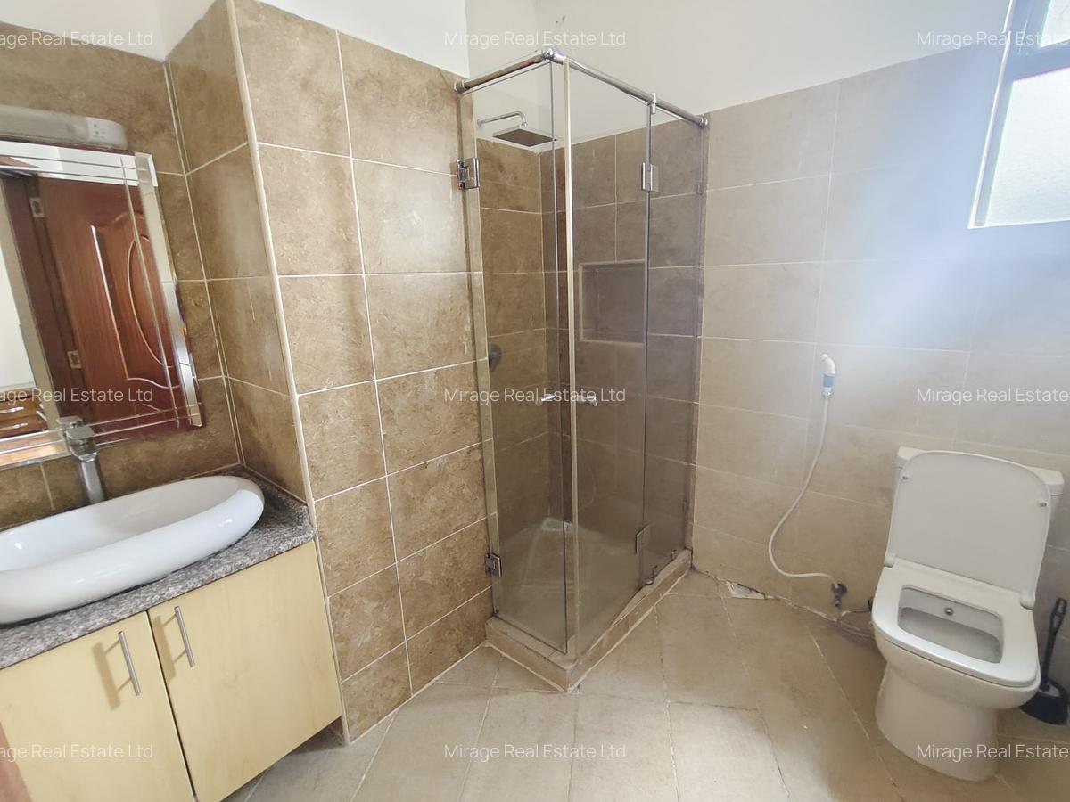 3 Bed Apartment with En Suite in Kilimani - 20