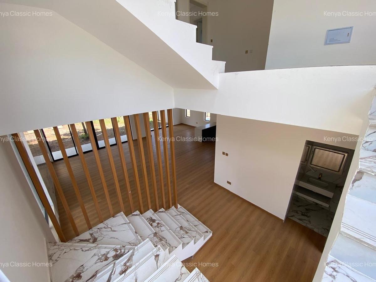 5 Bed Villa with En Suite at Lavington - 4