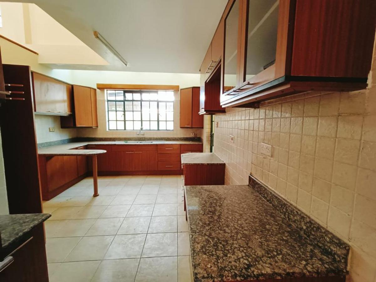 4 Bed Townhouse with En Suite in Kileleshwa - 7