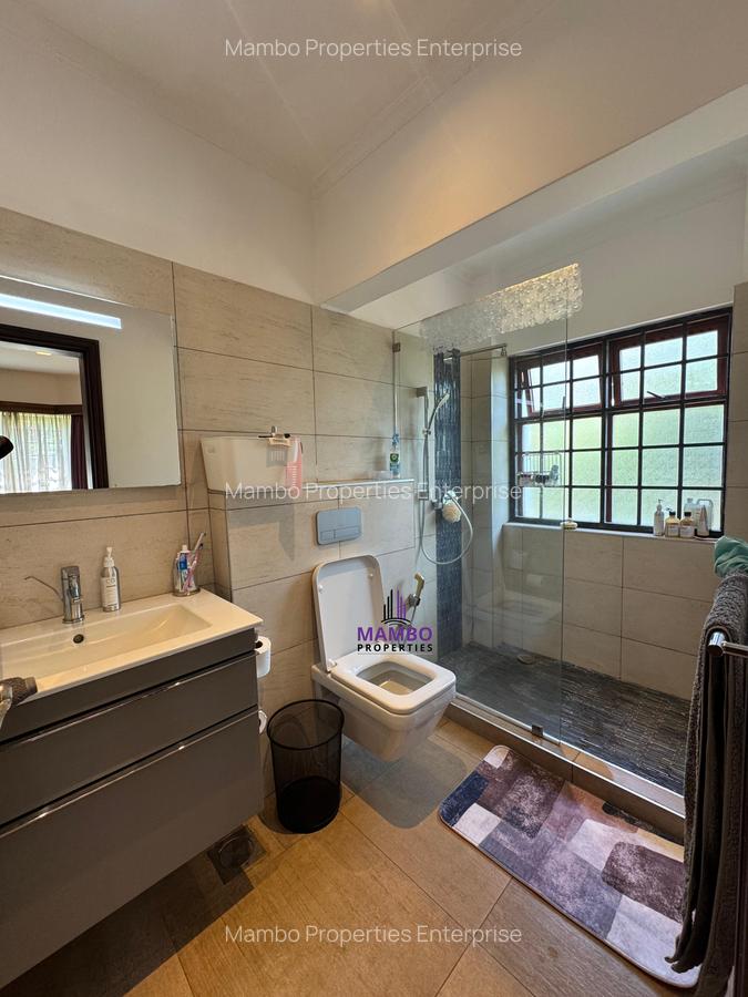 5 Bed Villa with En Suite at Mimosa Rd - 13