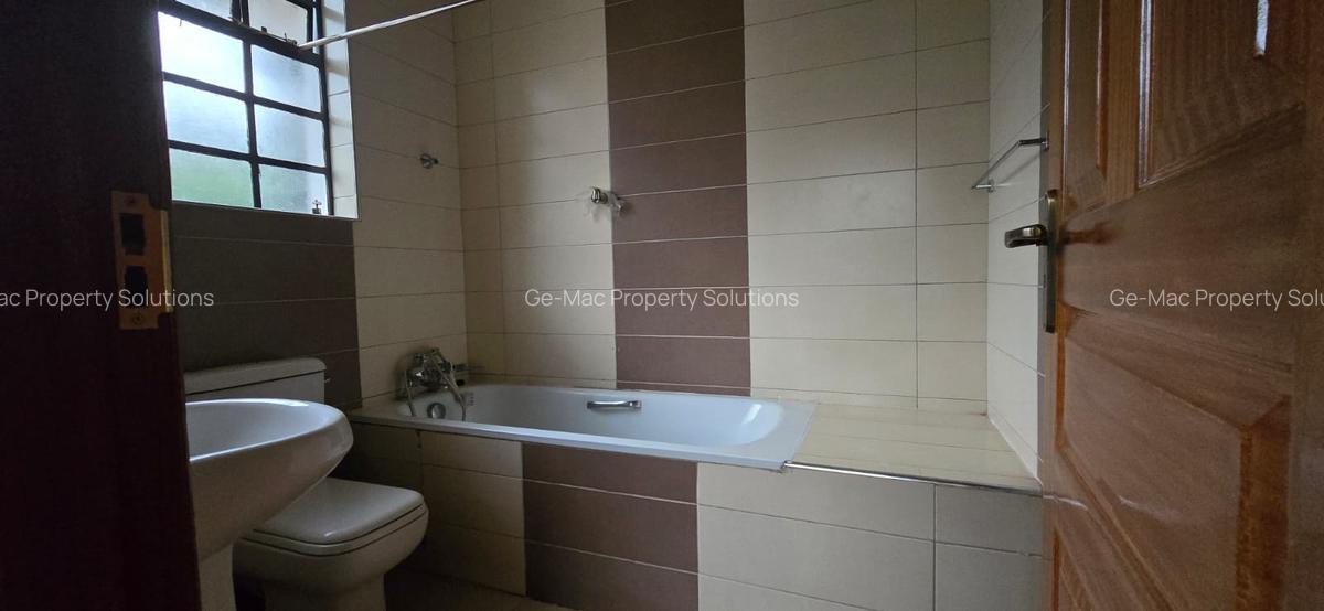 4 Bed House with En Suite in Kiambu Road - 10