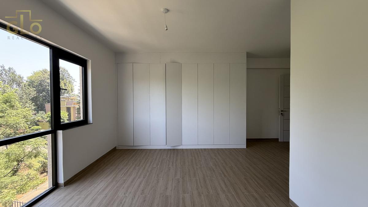 3 Bed Apartment with En Suite in Kileleshwa - 14