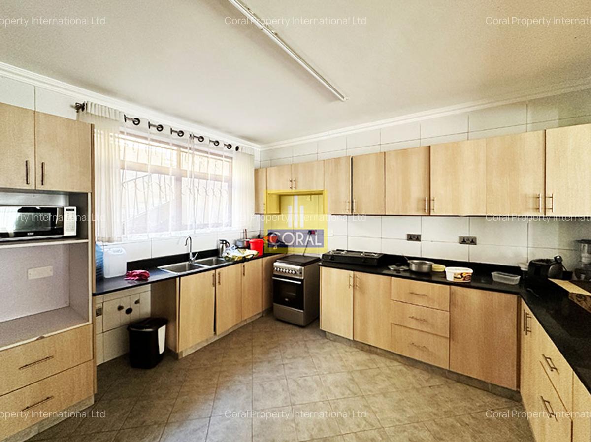 4 Bed Townhouse with Swimming Pool in Limuru - 5