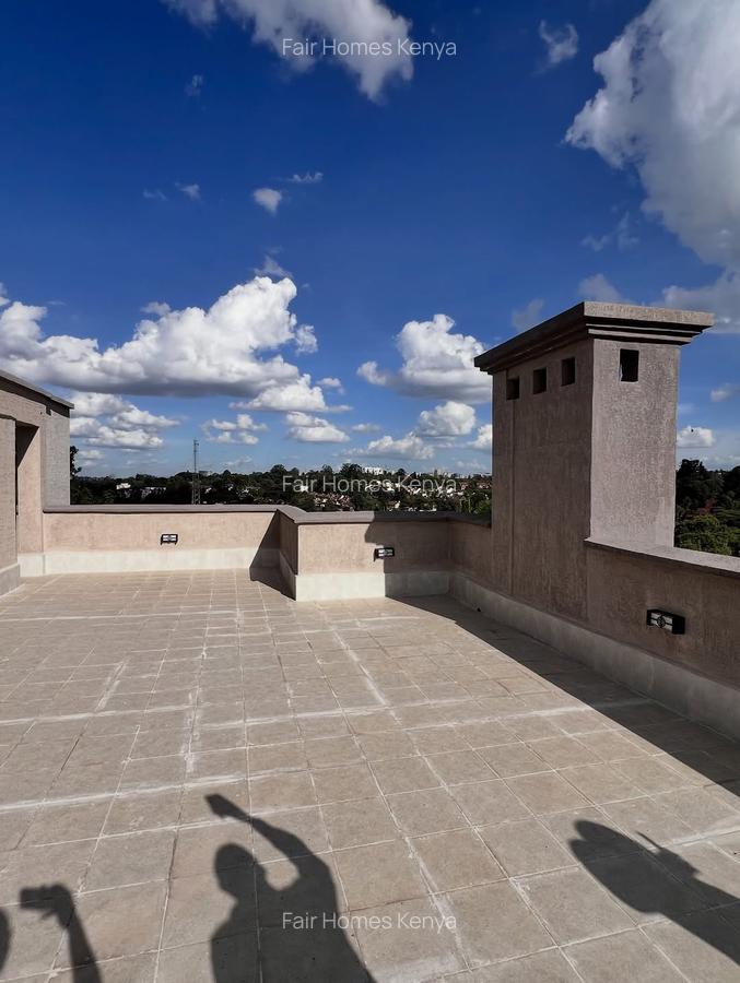 6 Bed Townhouse with En Suite at Kabarsiran Avenue - 10