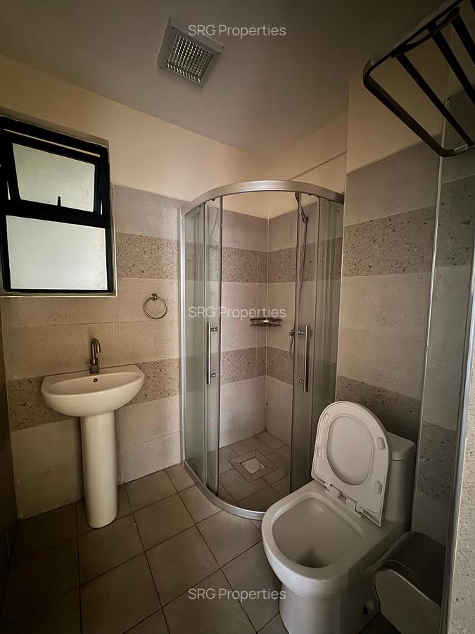 3 Bed Apartment with En Suite in Kileleshwa - 5