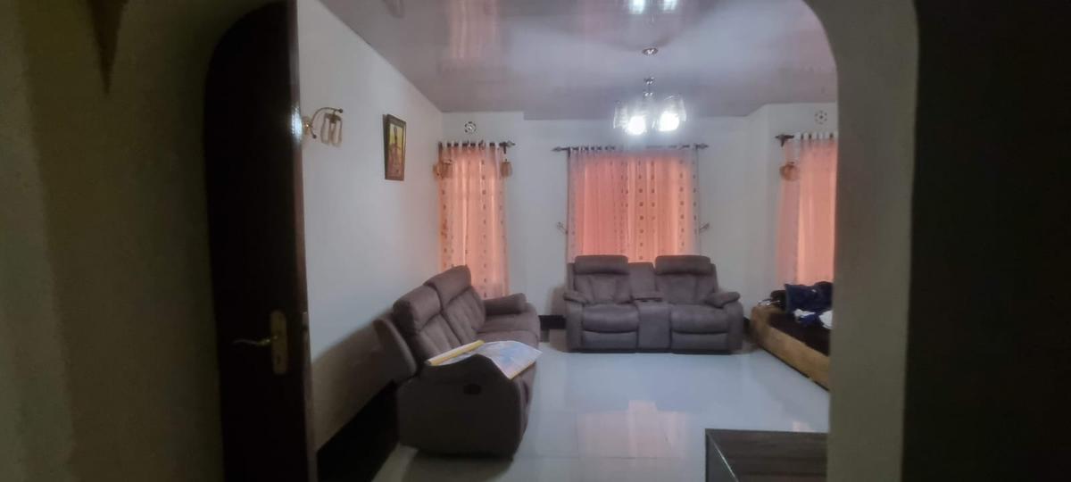 4 Bed House with Garden at Eastern Bypass - 6