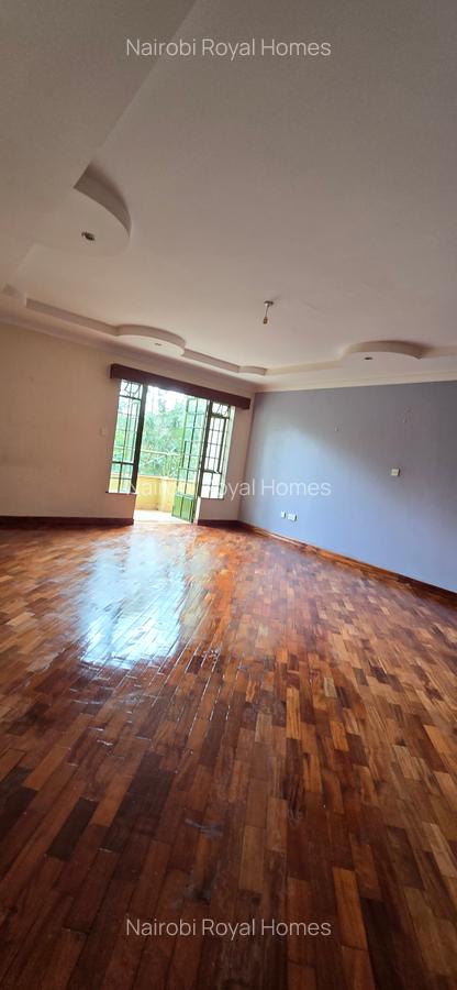 4 Bed Townhouse with En Suite at Lavington Off Convent - 8