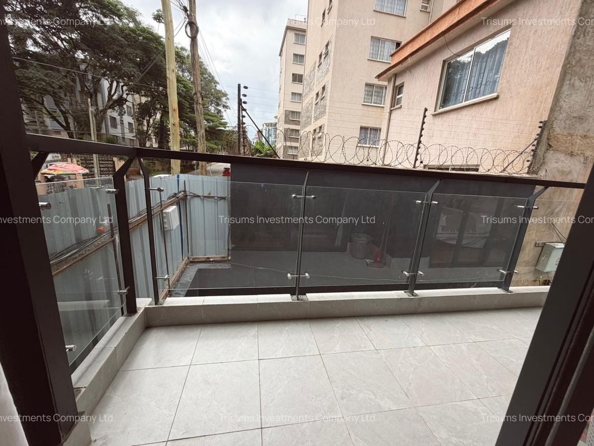 1 Bed Apartment with En Suite in Westlands Area - 11