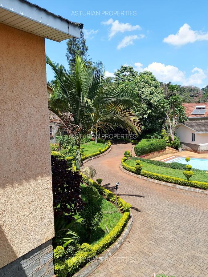 Furnished 2 Bed Apartment with En Suite in Rosslyn - 13