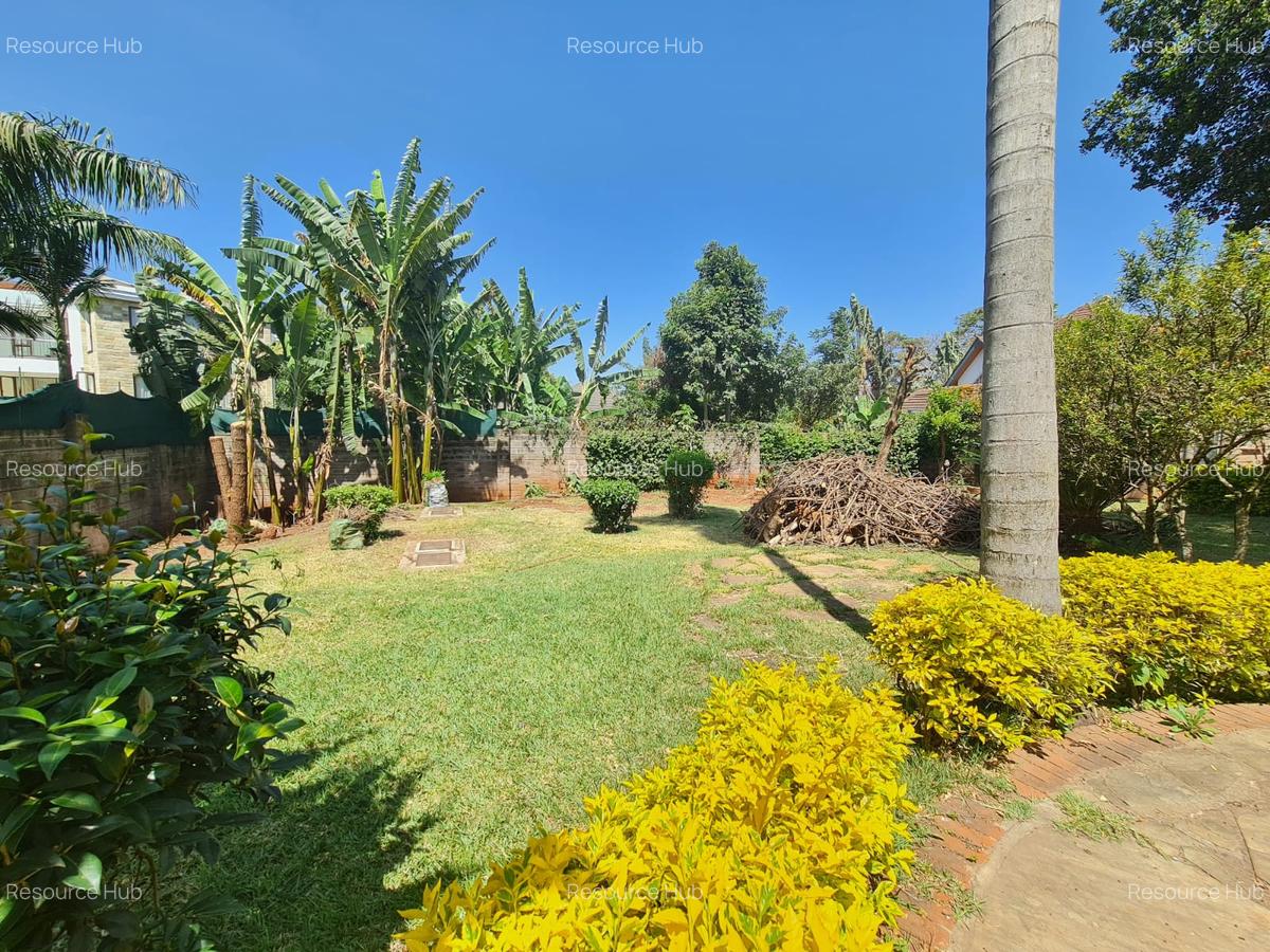 4 Bed House with En Suite at Runda - 1