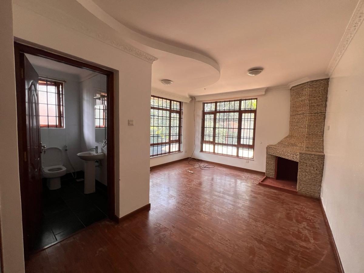 5 Bed Villa in Runda - 6