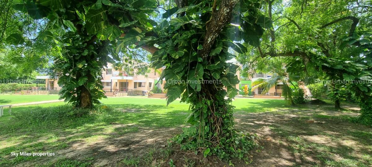 Furnished Commercial Property with Service Charge Included in Nyali Area - 12