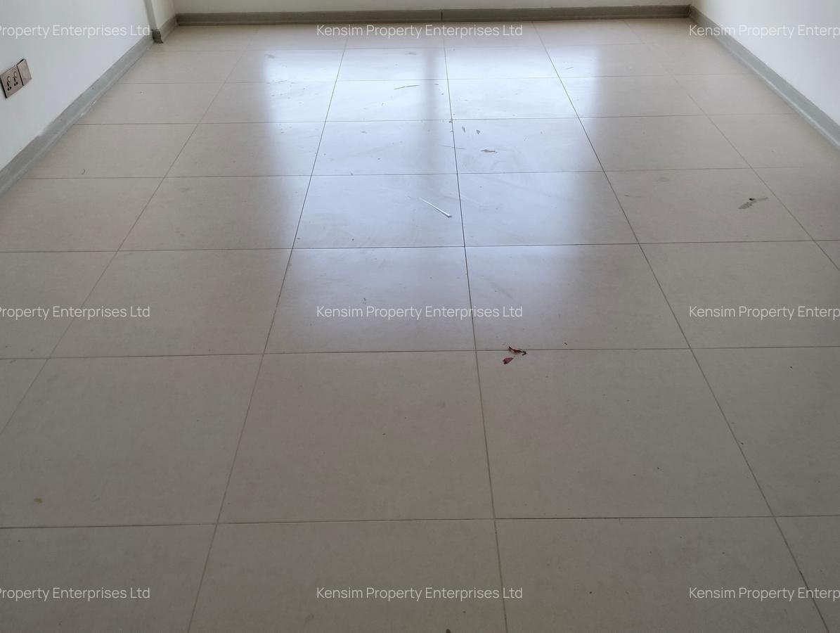 3 Bed Apartment with En Suite in Westlands Area - 8