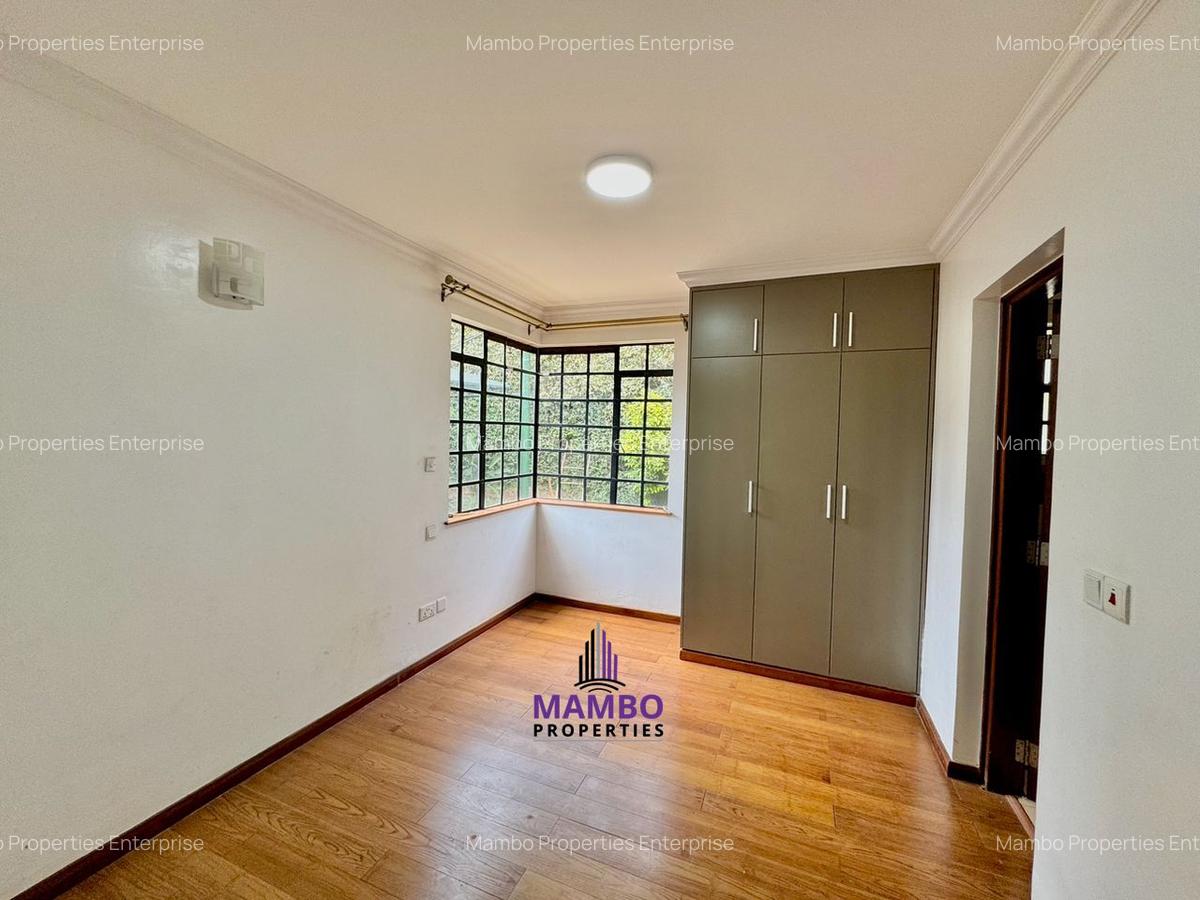 4 Bed Townhouse with En Suite at Westlands - 9