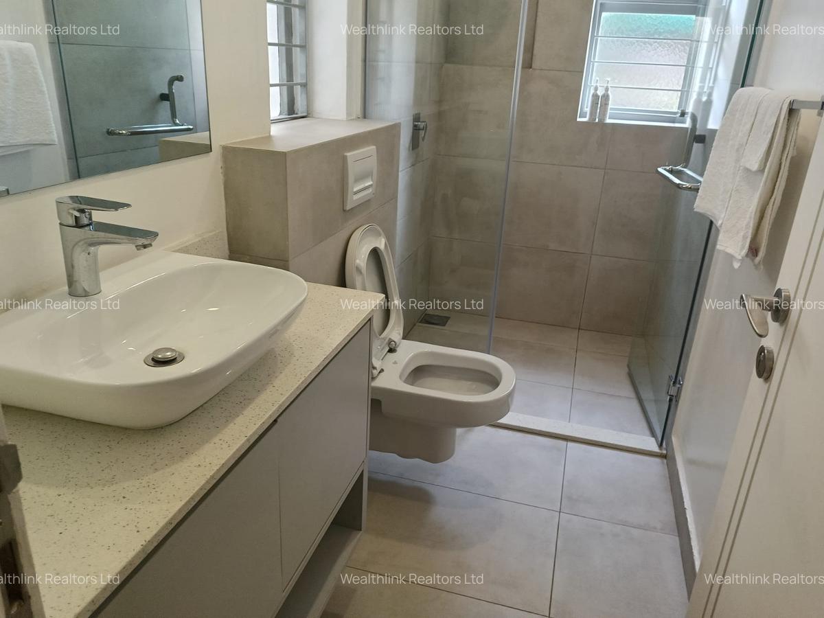 3 Bed Townhouse with En Suite at Runda - 3