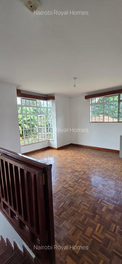 4 Bed Townhouse with En Suite at Rosslyn Heights - 13