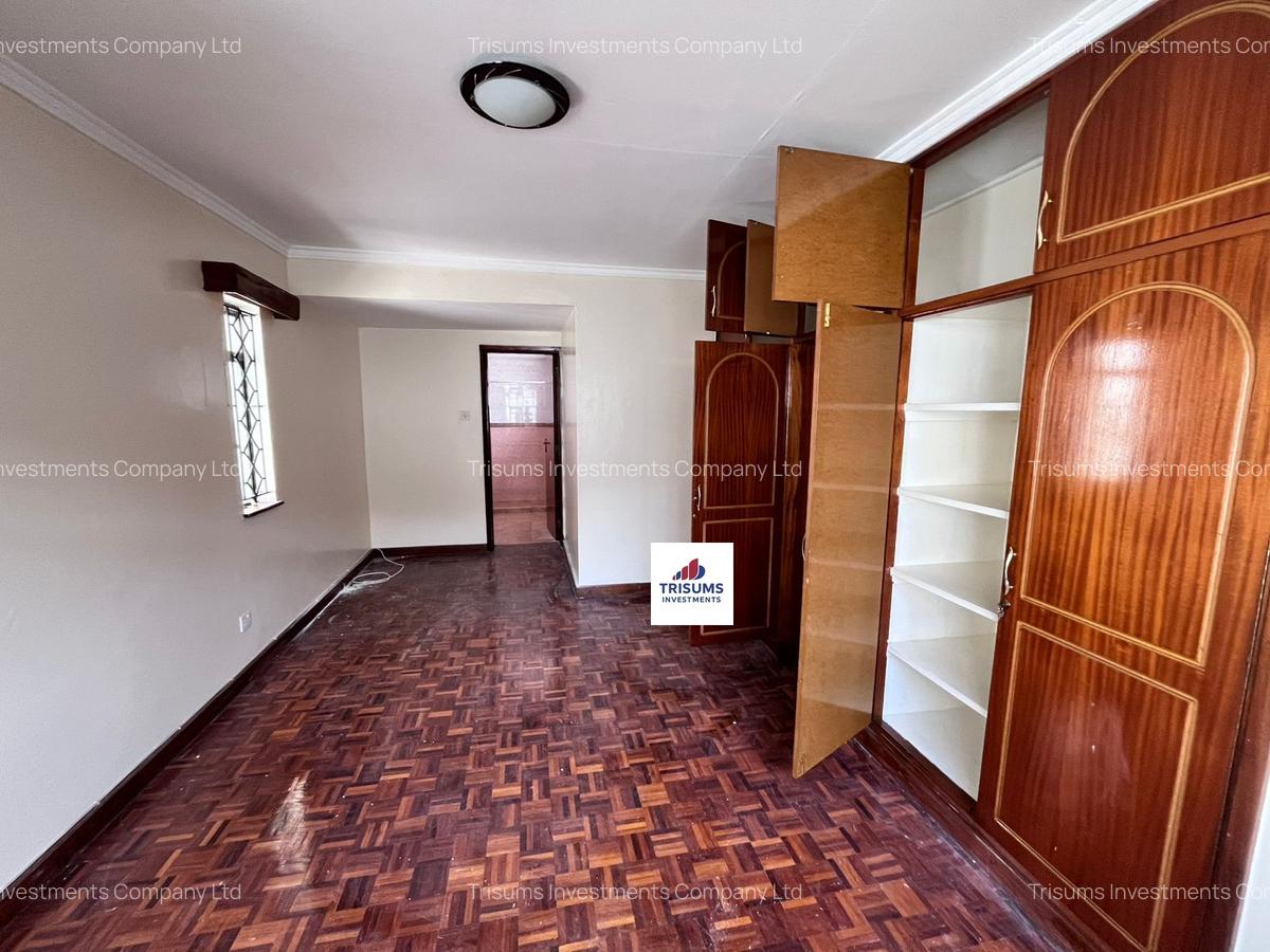 5 Bed Townhouse with En Suite in Westlands Area - 9