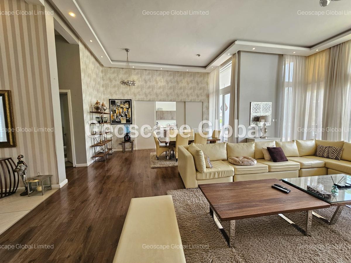 4 Bed Townhouse with En Suite in Westlands Area - 6