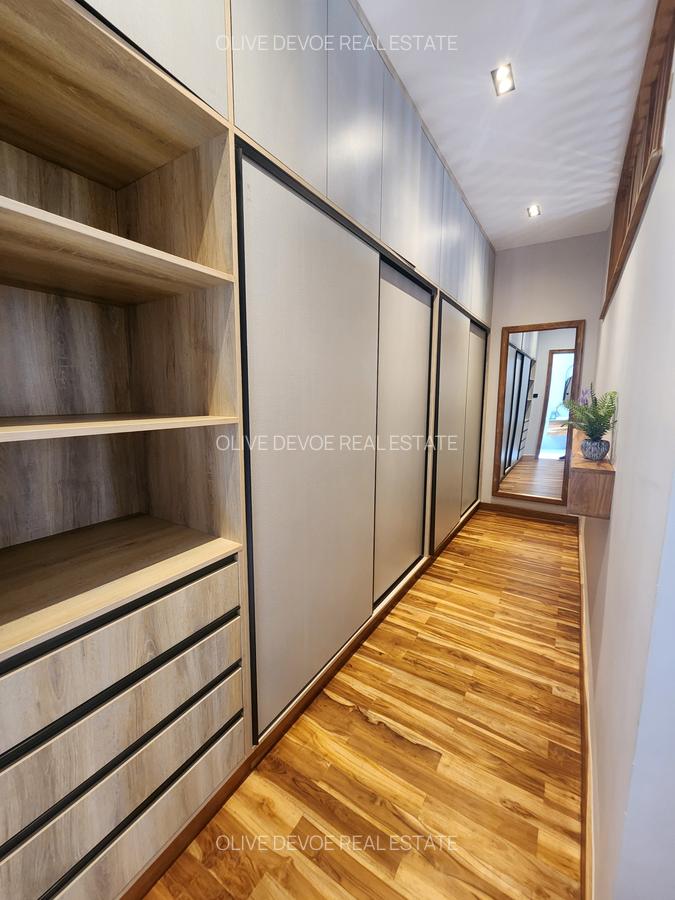 4 Bed Villa with En Suite in Loresho - 4