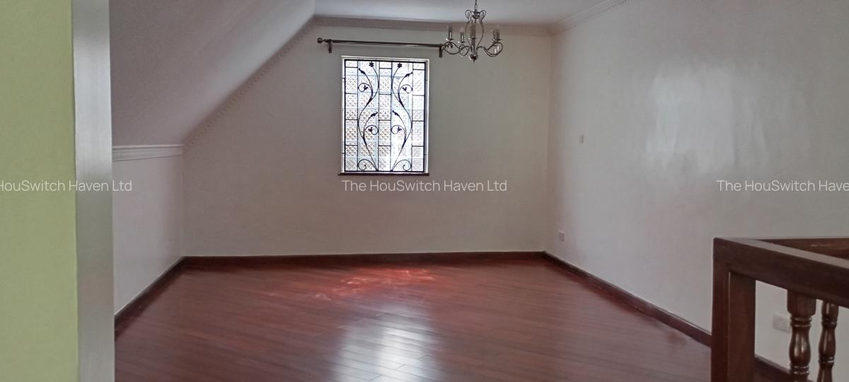 5 Bed Townhouse with En Suite at Off Isaac Gathanju Rd - 14