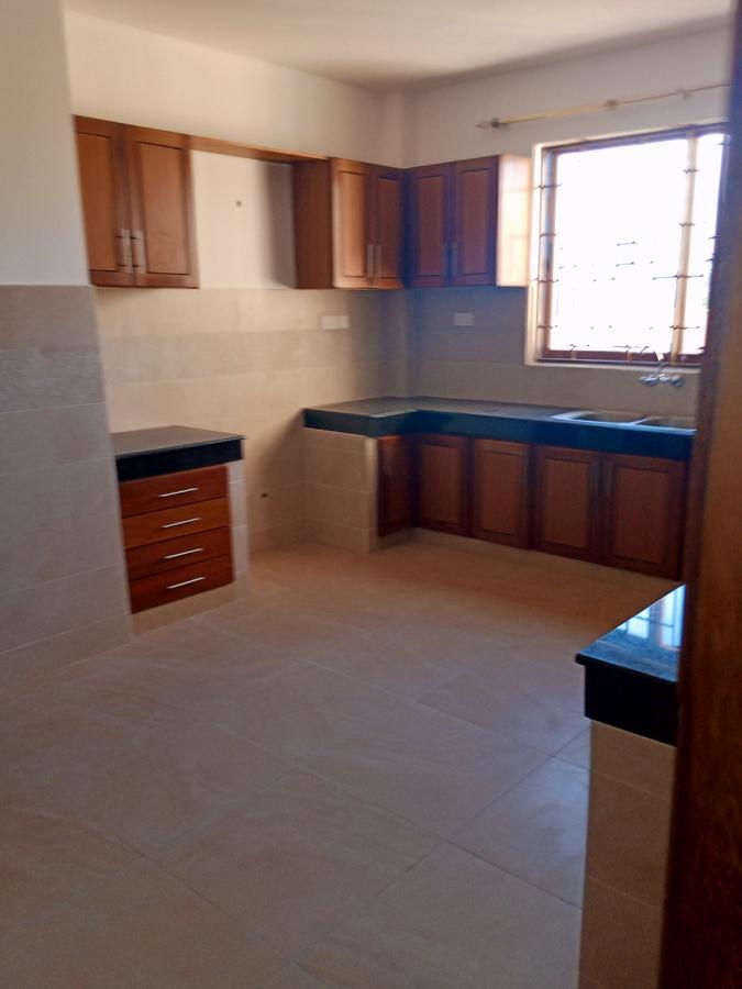 Serviced 3 Bed Apartment with En Suite at Nyali - 20