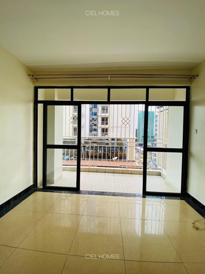 3 Bed Apartment with Gym at Wood Avenue - 3