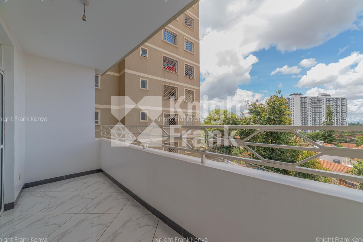 3 Bed Apartment with En Suite at Tabere Cresent - 9