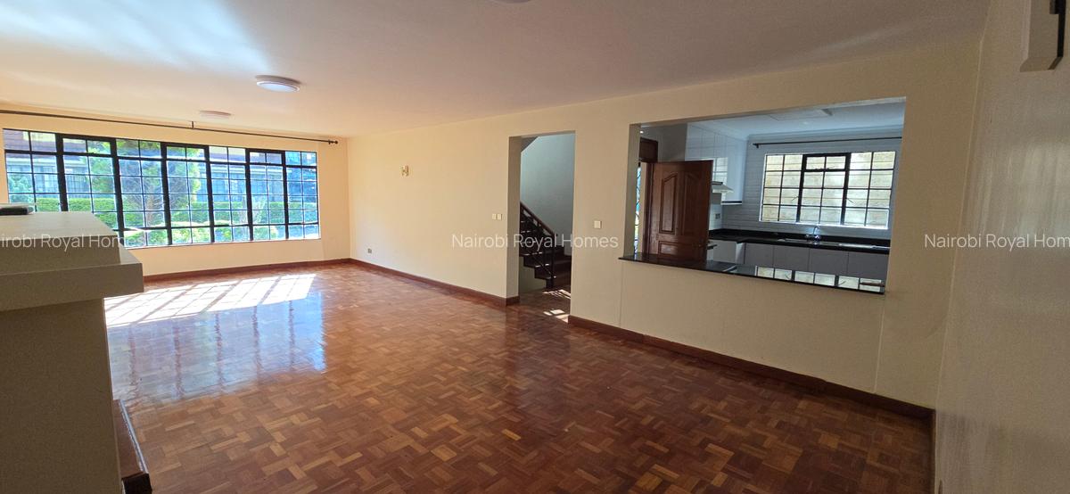 5 Bed Townhouse with En Suite at Lavington Green - 10