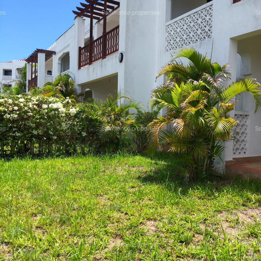 3 Bed Townhouse with En Suite at Sultan Palace - 9