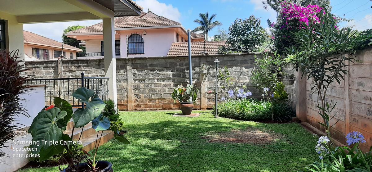 4 Bed Townhouse with En Suite in Lavington - 4