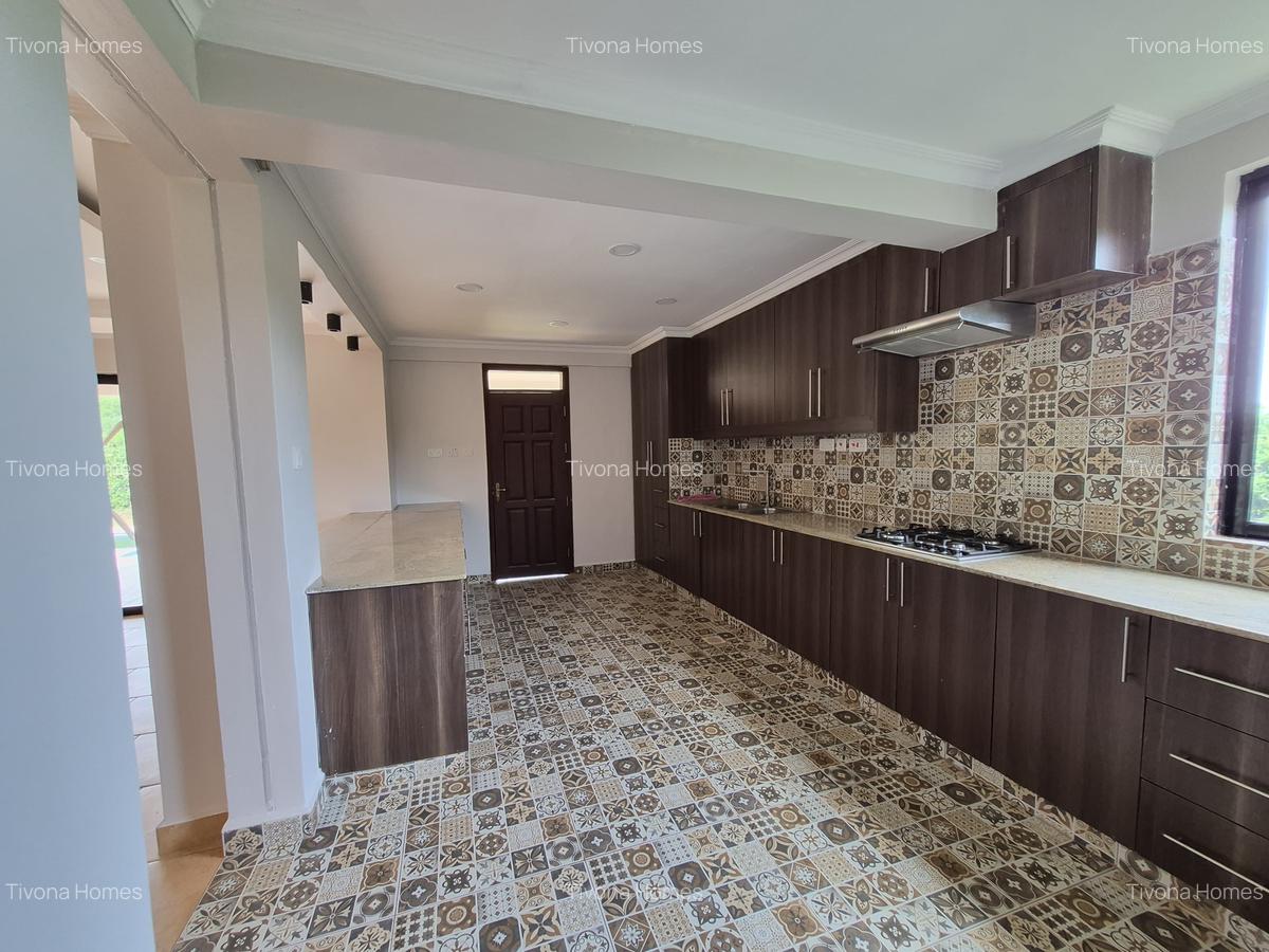 4 Bed House in Kiambu Road - 7