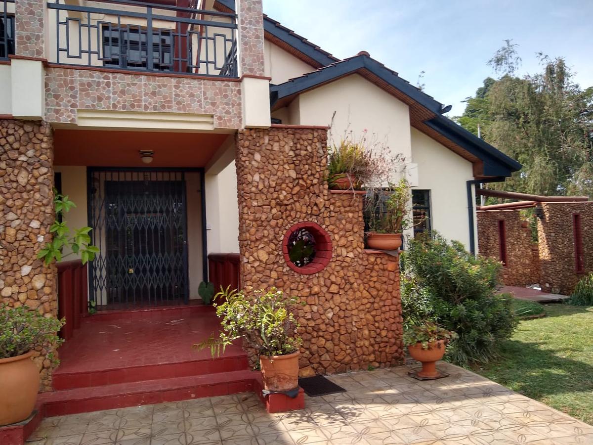 5 Bed House with Staff Quarters in Runda - 3