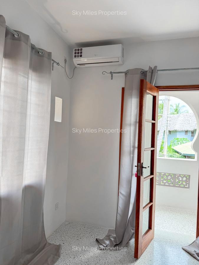 4 Bed Villa with En Suite at Watamu - 12