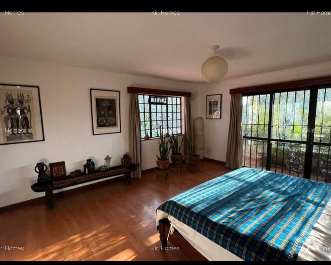 5 Bed Townhouse with En Suite in Runda - 11