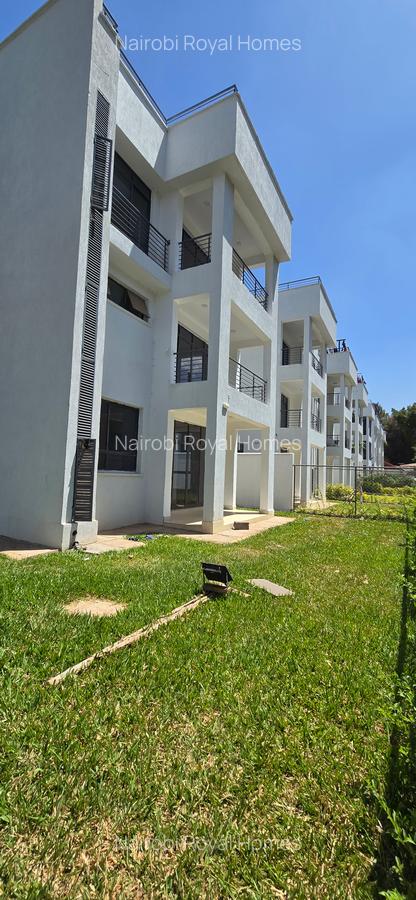 5 Bed Townhouse with En Suite at Lavington Road - 6