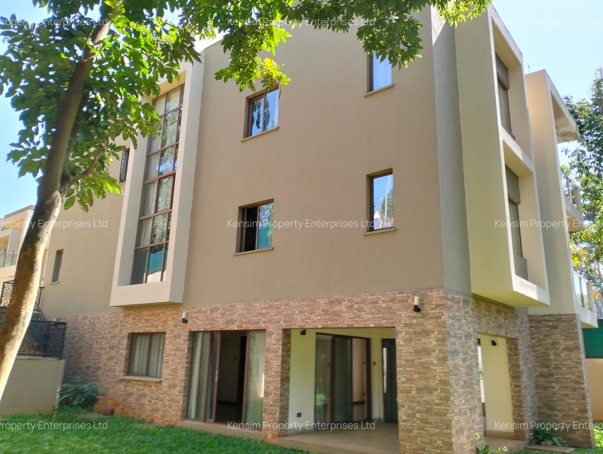 5 Bed Townhouse with En Suite in Lavington - 17