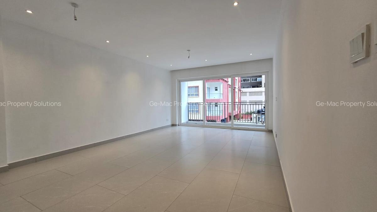 2 Bed Apartment with En Suite in Westlands Area - 4