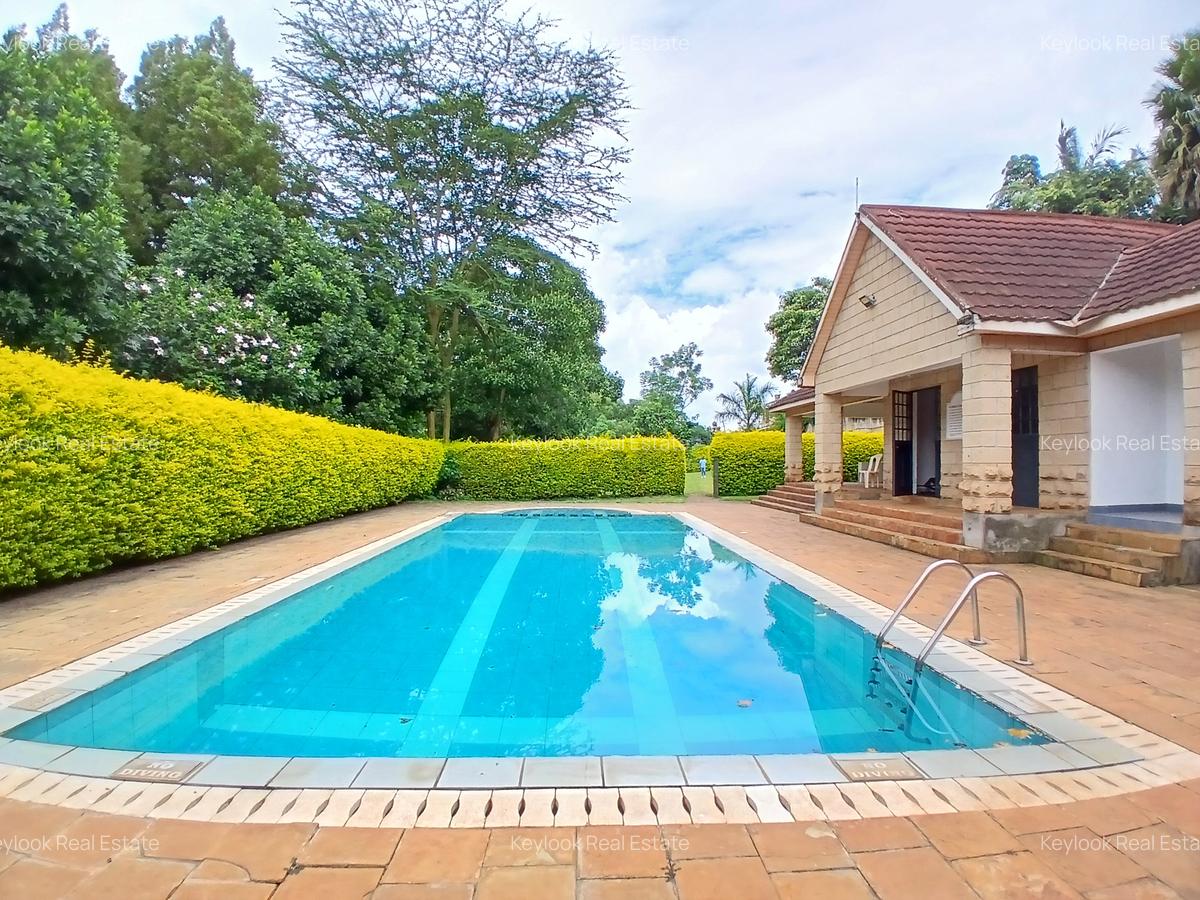 4 Bed Townhouse with En Suite at Off Ngecha Road - 3