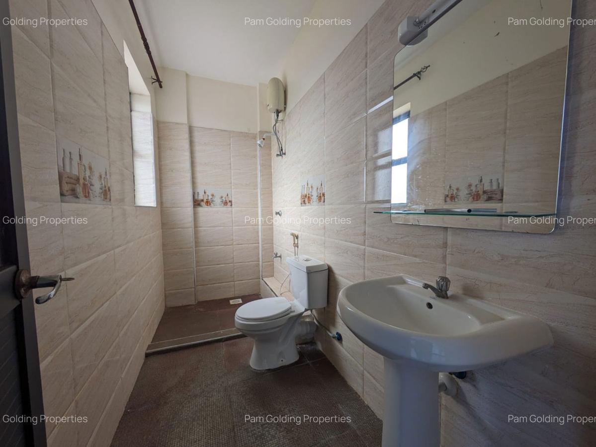 3 Bed Apartment with En Suite in Nyali Area - 9