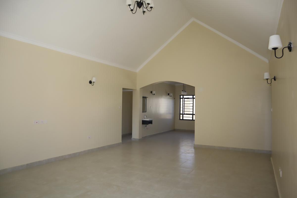 3 Bed House with En Suite at Acacia Area - 6