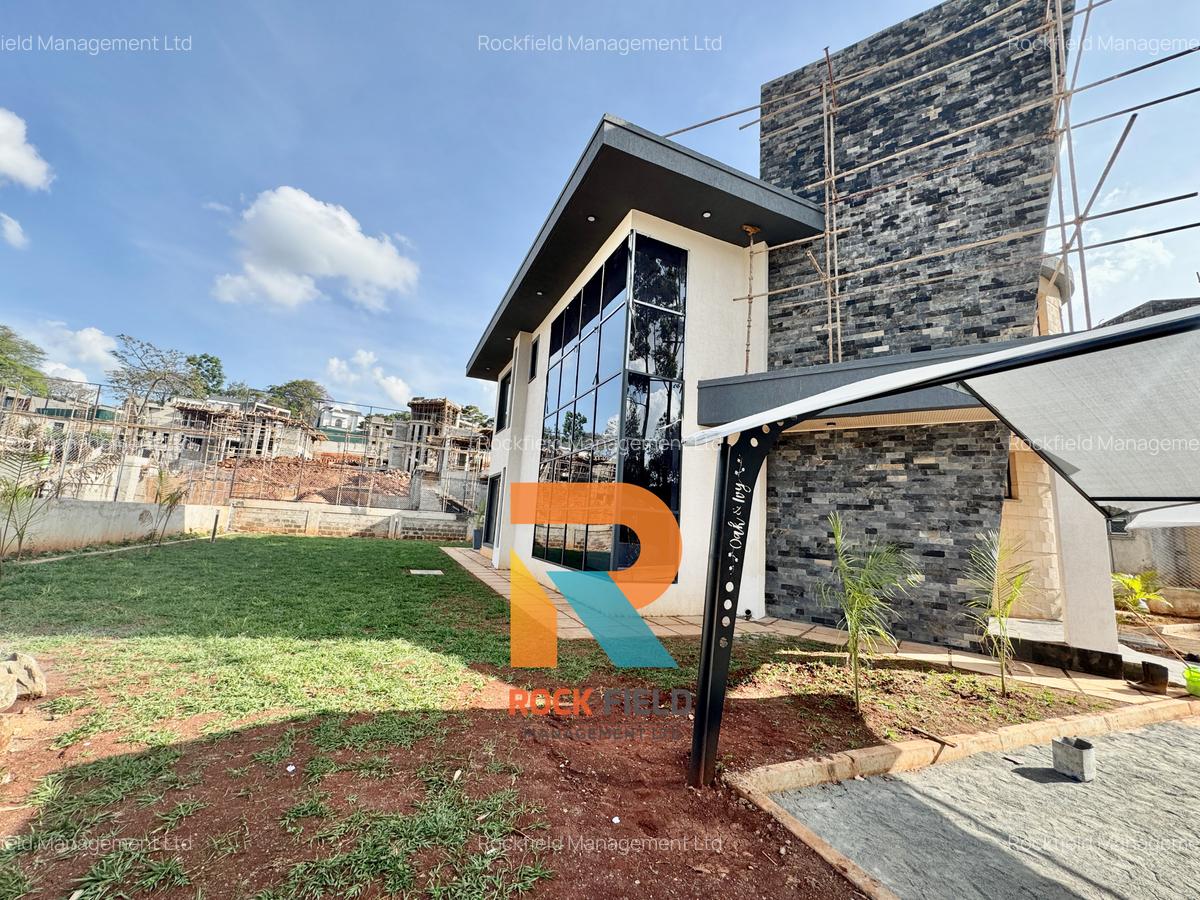 4 Bed Villa with En Suite in Loresho - 20