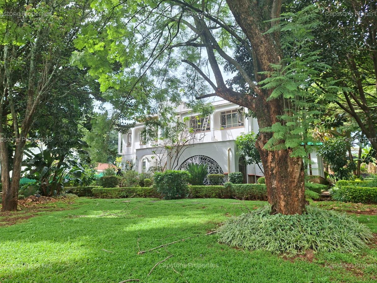 5 Bed House with En Suite in Nyari - 2